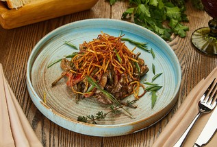 Жаркое из оленины с овощами